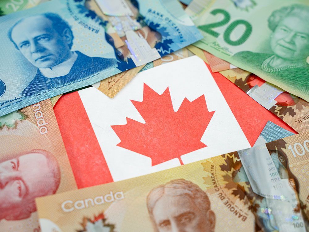 financialpost's tweet image. Posthaste: These two catalysts could rouse the Canadian dollar from the doldrums financialpost.com/news/canadian-…