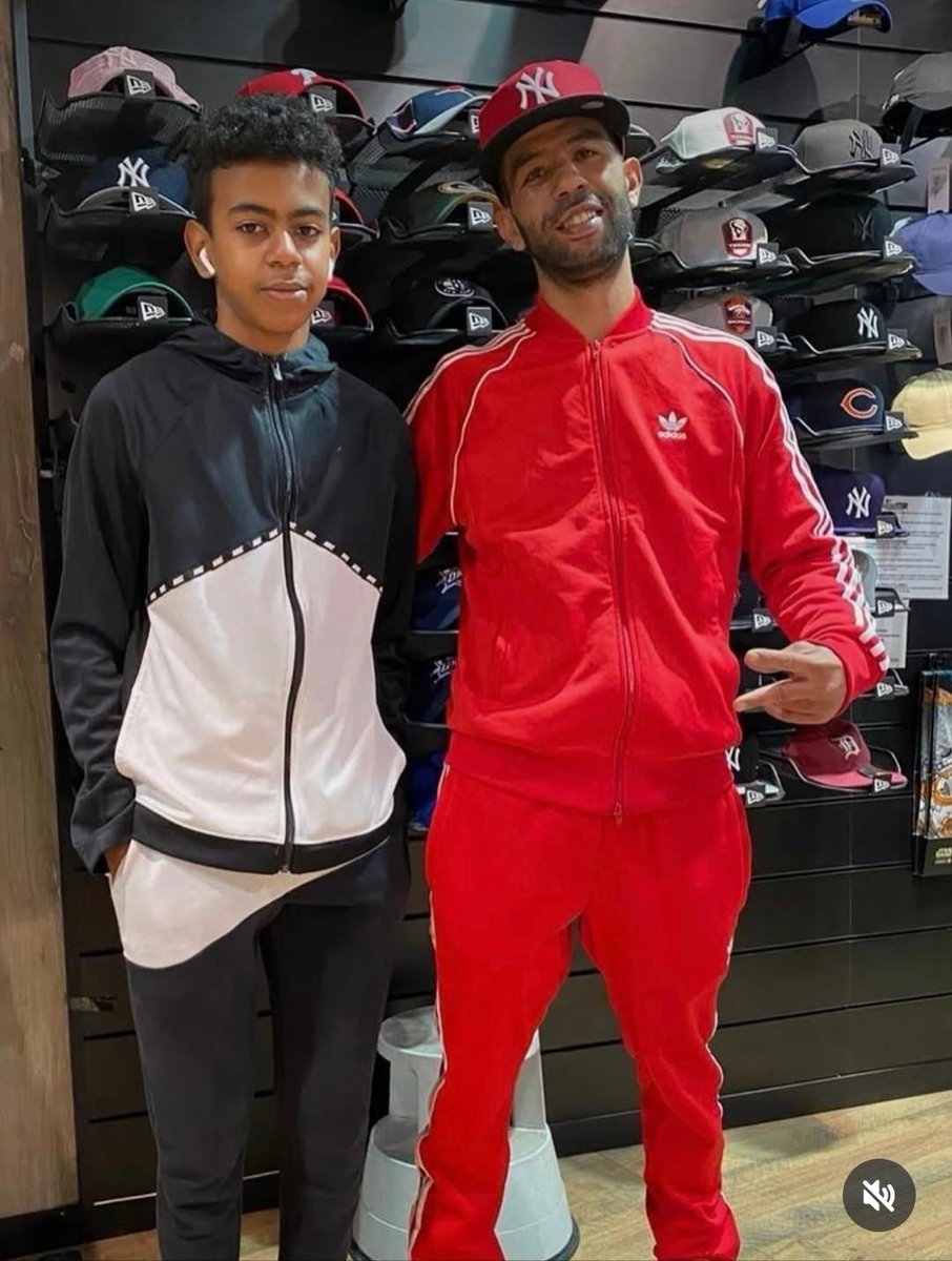 Espacio_Masia's tweet image. 📸 Lamine Yamal et son père Mounir Nasraoui, il y a quelques années.