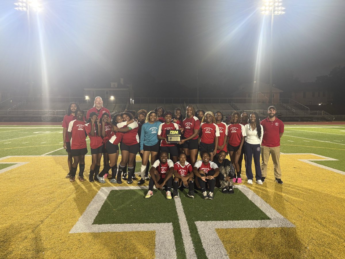 🏆 District Champs! 🏆
Congratulations to our Lady Bulldogs for bringing home the win!
Middle College High School ⚽🐾❤️🖤