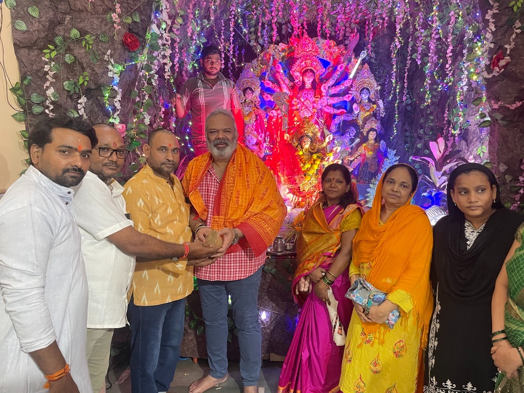 Navratri Visit on 1st Day to Sarvodaya Shiv Mandir Trust (R)