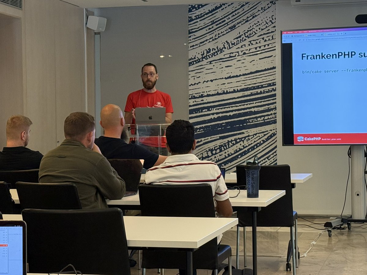 cakephp's tweet image. We are ALL eager to learn from Mark Story. Join live NOW - YouTube.com/cakephp 🍰
#CakeFest