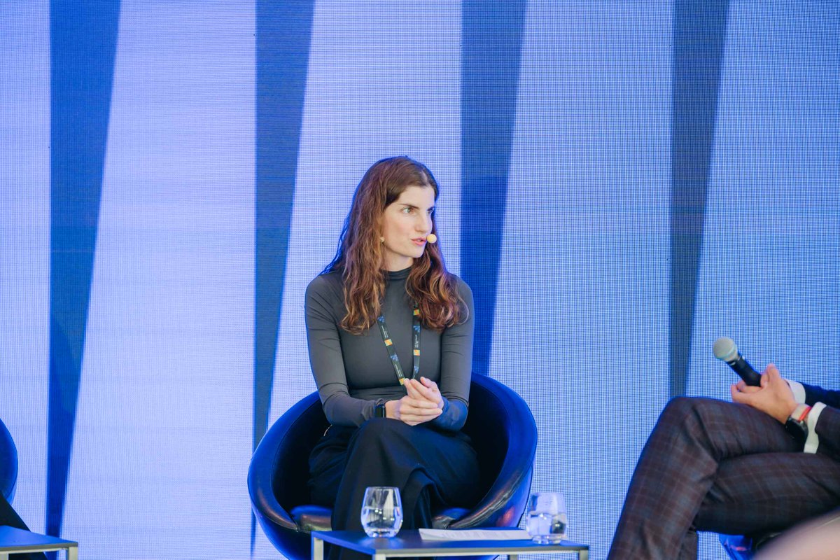 Building skills for the region’s digital future was in the focus of our fireside chat session at CEE Digital Summit Warsaw 2025. We discussed bridging the skill gaps in ICT professions and leveling the playing field for women in the digital economy to strengthen innovation,