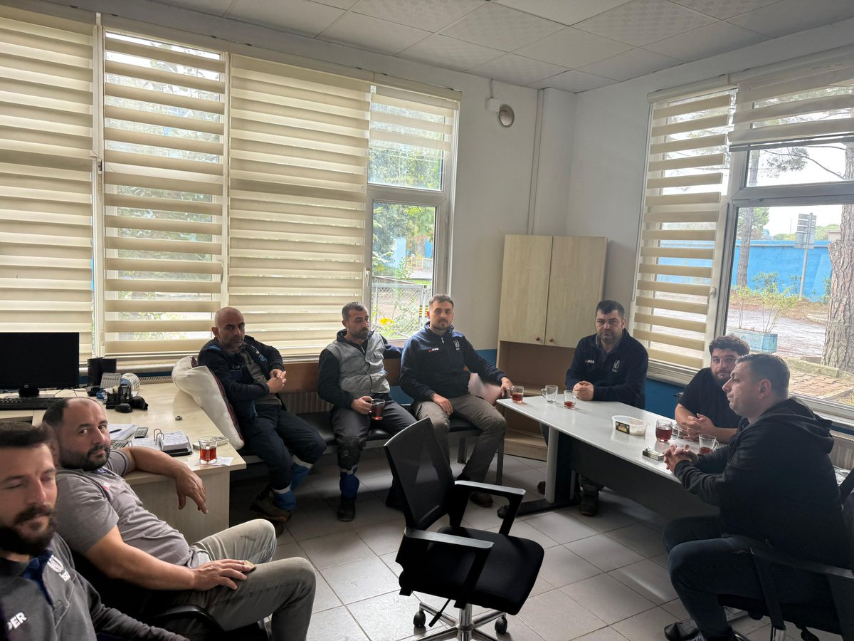 🛑09/10/2025
 
Elmalı ve Ömerli İçme Suyu Arıtma Tesisleri ve Sultangazi saha birimlerinde çalışan enerji işçisi yol arkadaşlarımızla bir araya gelerek yaşanan destek personeli unvan problemi ve artan iş yükleri ile ilgili yapılan İSG çalışmalarımız başta olmak üzere iş