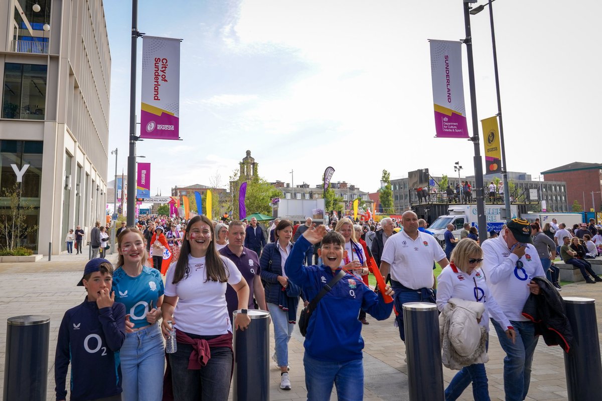BayMediaWW's tweet image. Breaking News 📣

BBC article reveals Women’s Rugby World Cup Final is the most-attended women’s rugby union match ever: bbc.co.uk/news/articles/…

We’re proud to have supported our Red Roses’ journey through impactful banners. 🌹

#WomensRugbyWorldCup #BayMedia #EventBranding