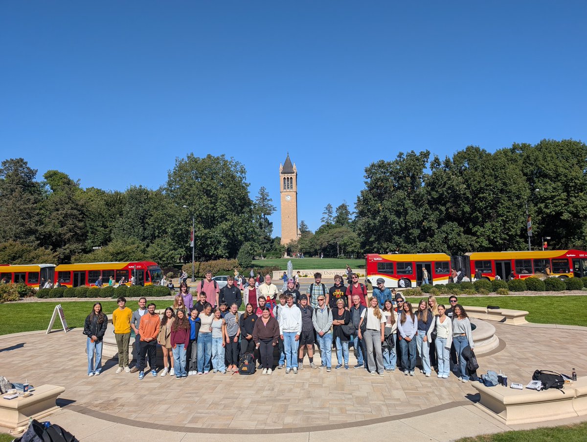 WLC_ISU's tweet photo. ISU Elementary German and Intermediate German classes had high school visitors this week from Wülfsrath, Germany! We love getting to collaborate with people from around the globe! 🇩🇪🌎 https://t.co/cwPhPWxhdg