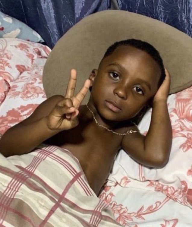 rayssaakua's tweet image. Com todo respeito? Quero voltar pro rio de janeiro