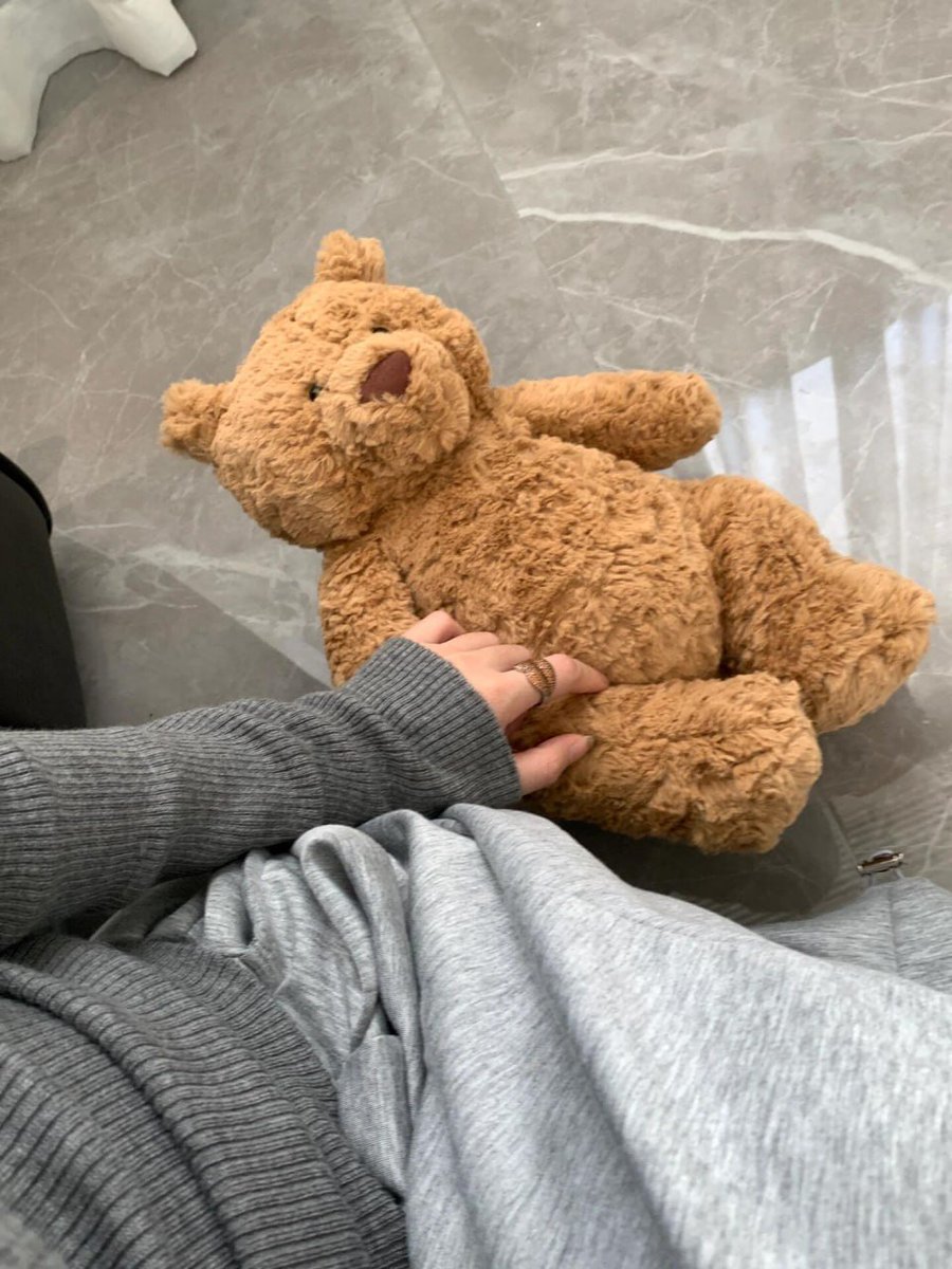 Cherish the little things that bring you peace. 🧸💖