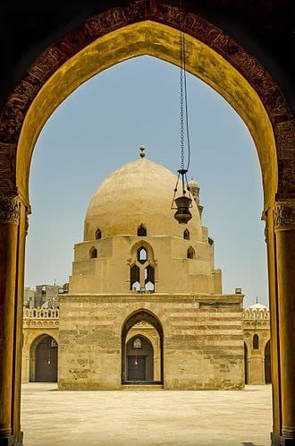 *"🎏لا يرغب الناس في منطفئ، بل يزهدون فيه، والذي يقبلك حين تُقبل عليه " على ما كان فيك" هو الذي خلقك من عدمٍ..وحده!💦*
*سبحانه وبحمده!"*
٠•⬆️⬆️🌸🌹♥💪🤲