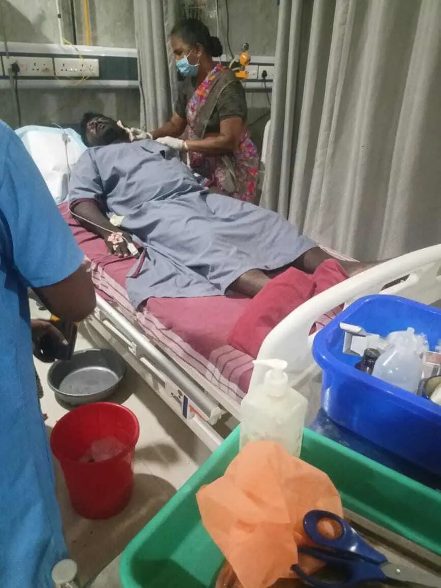 bhanumanne3's tweet image. 🙏 Please help!
He met with a serious accident and is in urgent need of medical treatment. His family is struggling financially, and hospital expenses are estimated to cross ₹10 lakhs.
Your small contribution can save his life. 💔
#Fundraiser #HelpNeeded #SaveLife #Humanity🔗