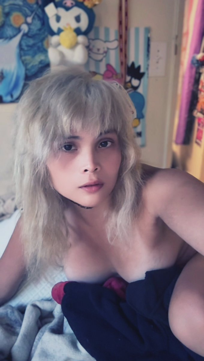 SIMP4BANDIT's tweet image. Happy big 30 bday mommy Kidd 
❤️🎈🎂🎁🎂
 giving mommy kidd my goonie cummies nngghh 
🥴😩🍆💦
 pumping load after load for her on her special day.