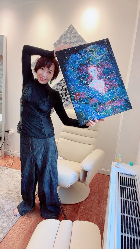 世界的アーティスト西村麻理さん 西村麻里🐲にしまり (@nanamari1025) / X