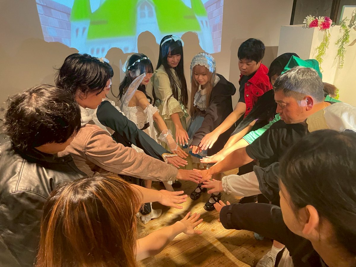 大変遅れましたが、
#緑姫の聖誕式
に御来場の皆様誠に
ありがとうございました！

そして共演者の皆様、スタッフの皆様もありがとうございました。