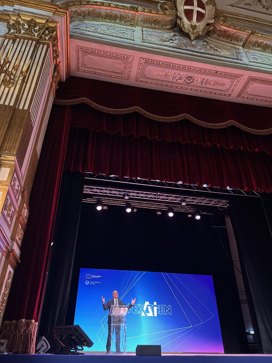 KWursterova's tweet image. Wonderful &amp;amp; inspiring days in #Naples at #NextGenAI International summit on AI in Schools promoted by @G_Valditara, focusing on active dialogue between institutions&amp;amp;educators&amp;amp;students from all around the 🌎, incl. 🇸🇰, w/ focus on keeping the human at the centre of AI usage.