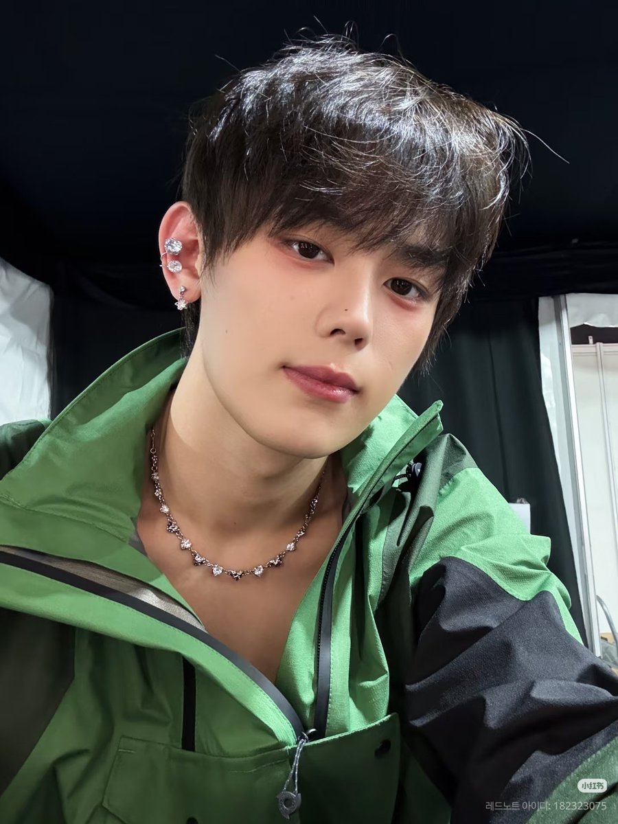 yoiiiooi's tweet photo. 샤오홍슈올려줌!! https://t.co/K67VG9P1eF