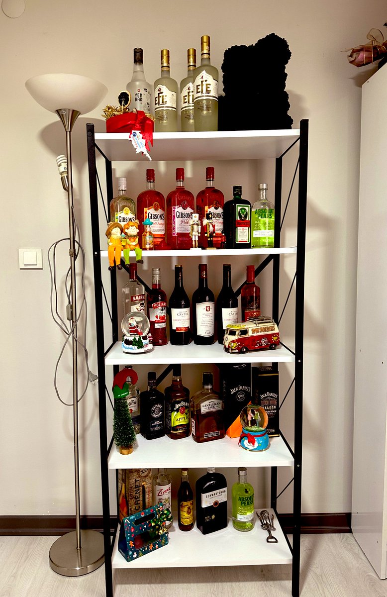 Bazı kızların çeyizi