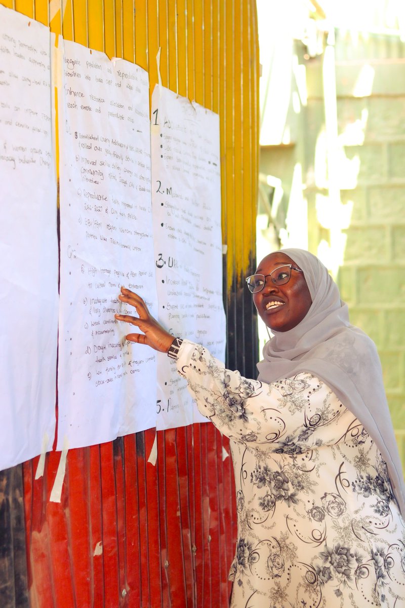 Icpd25YouthKE's tweet image. Through the #ICPDYouthDialogueKE, Isiolo youth are deepening their understanding of national priorities and aligning their actions with the #ICPD25 promise and the 2030 Agenda, ensuring no young person is left behind.