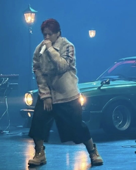WqV69o7eXFVrsS8's tweet photo. ATAMI- Number_i (Official Live Performance M/V)#Sho ver.

https://t.co/Cl5i8UH1Pk

#ATAMI    #ShoHirano 
#平野紫耀
#Number_2 #Number_i https://t.co/Ybp4OfZc1M