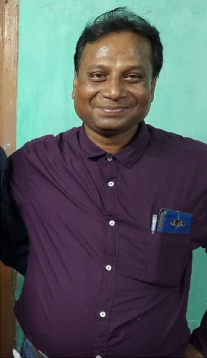 नाम अभजित मजुमदार 
काम. आसनसोल डिविजन में. सिग्नल मैन.धन्धा. रेलवे में नौकरी के नाम पर सैकड़ो आदमी से घुस लेना मोबाइल नंबर. 9641723817 .Emp.No.50200021799.Tech Gr. II कारवाई के डर से पता बदल बदल कर रहना <a href="/AshwiniVaishnaw/">Ashwini Vaishnaw</a> <a href="/DrmAsansol/">DRM Asansol</a> <a href="/RailMinIndia/">Ministry of Railways</a>