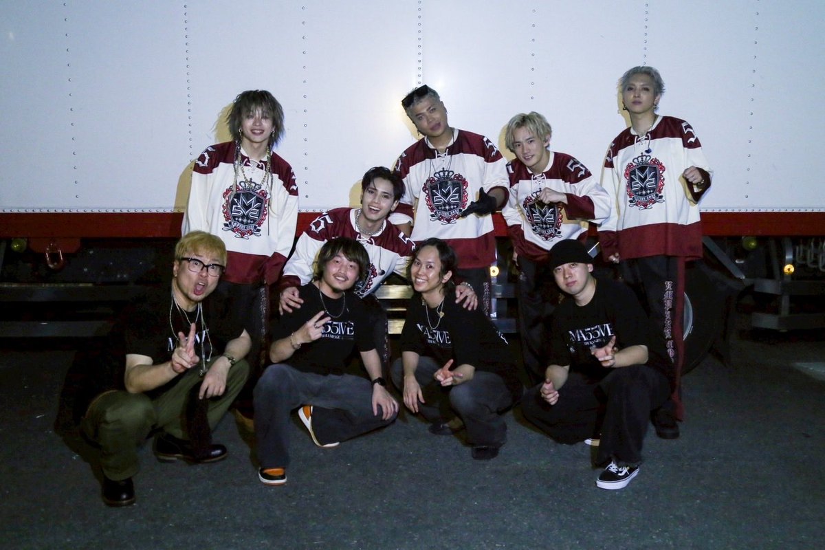 Soy_drums's tweet image. MA55IVE THE RAMPAGE
2nd LIVE TOUR 2025 &quot;M5V&quot; 
~ EMPIRE CODE ~
静岡公演ありがとうございました‼️
ライブハウスならではの距離感で最高に盛り上がったー😊
この後の公演もかましあげていきます💪🥁🔥 #MA55IVE #EMPIRECODE