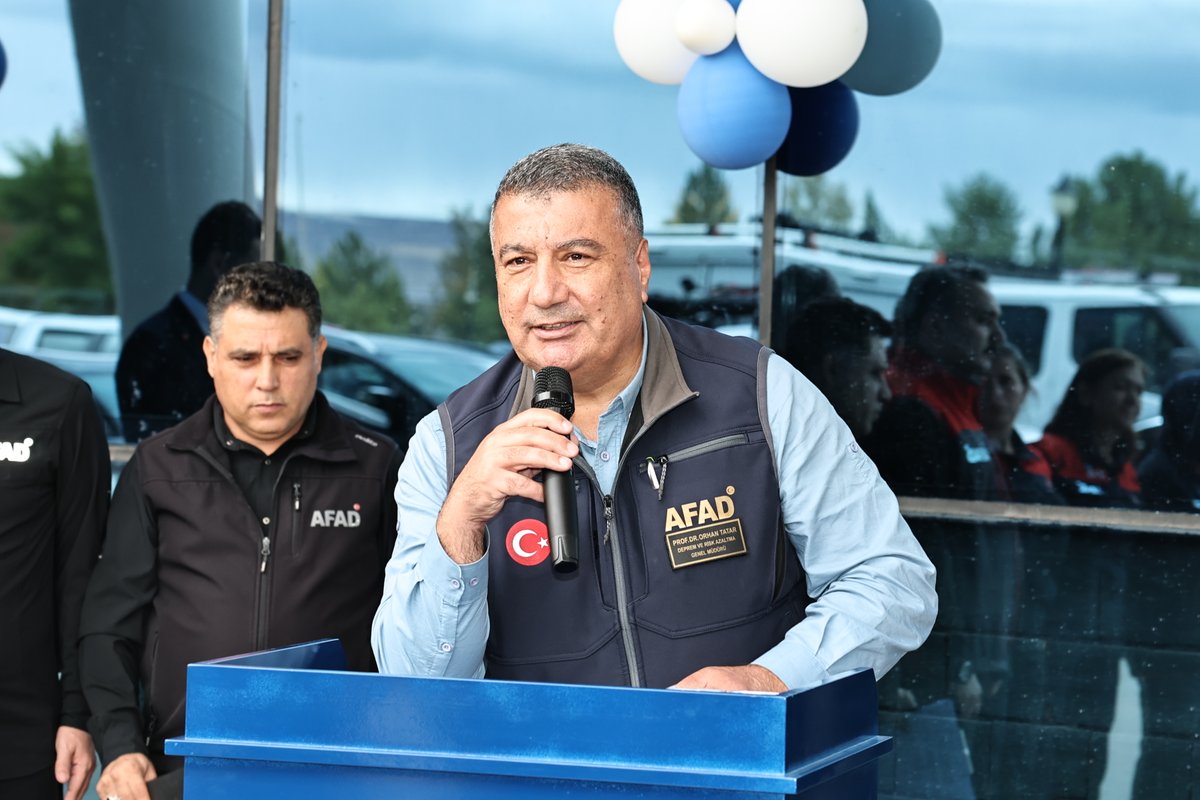 Afet Farkındalık Eğitim Merkezinin açılışı, Valimiz Sn. Yılmaz Şimşek, AFAD Başkan Yardımcısı Önder Bozkurt, AFAD Deprem ve Risk Azaltma Genel Müdürü Prof. Dr. Orhan Tatar, AFAD ve Sivas Cumhuriyet Üniversitesi yetkilileri ve öğrencilerin katılımıyla gerçekleştirildi.

Merkezin
