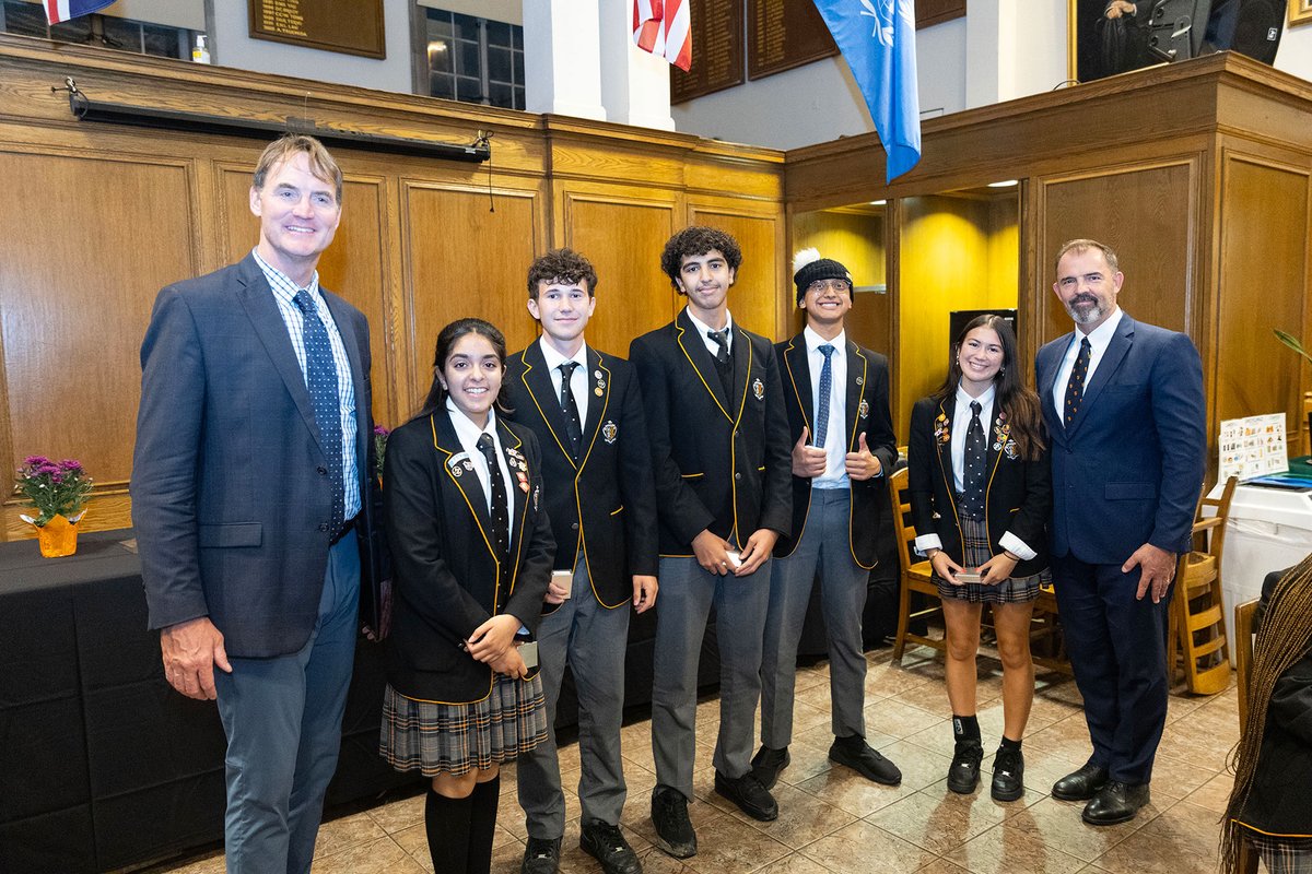On Tuesday, we celebrated and recognized students' outstanding academic performance from the last school year at the Academic Tie Dinner!

Congratulations to all recipients of the Ridley Academic Tie.

📸 | flic.kr/s/aHBqjCwNb1