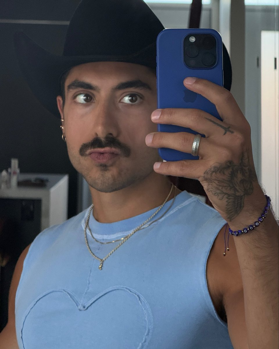 zeidspace's tweet image. 