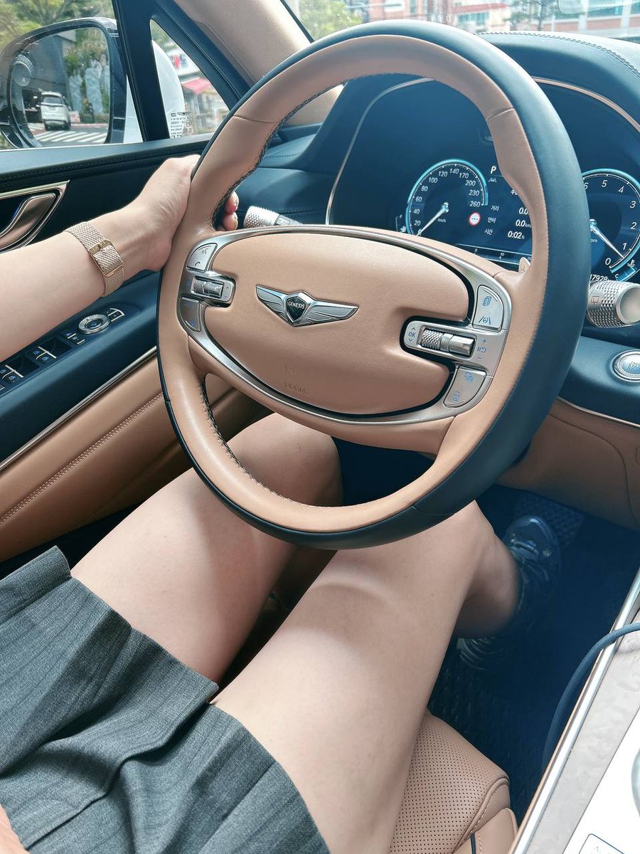 hqwmi66511666's tweet image. 맨다리도 이제 마지막일듯ㅎㅎ 검스를 기다립니다^^
#부커만남 #훈남초대 #부산 #커피한잔