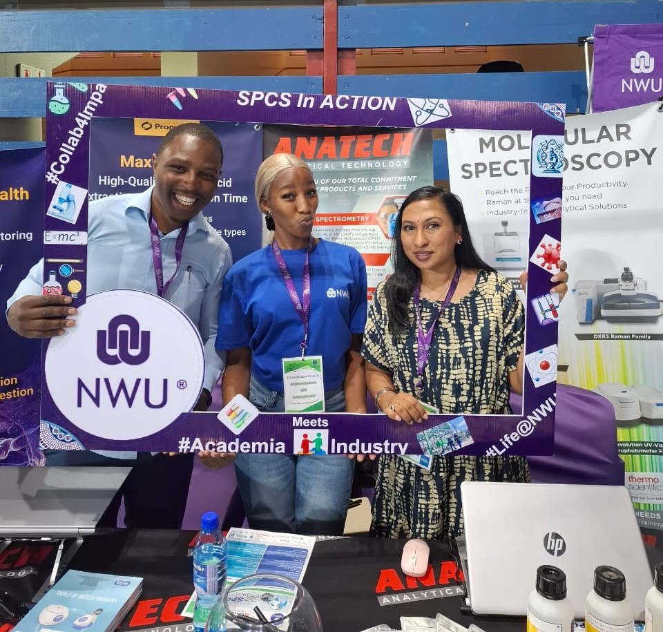 AnaTech17's tweet image. 🎓 Anatech at NWU 🎓
We had an amazing time at the School of Physical and Chemical Sciences at North-West University! 🧪✨ I
Thank you to everyone who joined us – we’re proud to support the next generation of scientists! 🌍🔬
#NWU #WebChanges #AnatechWebChanges #Anatech