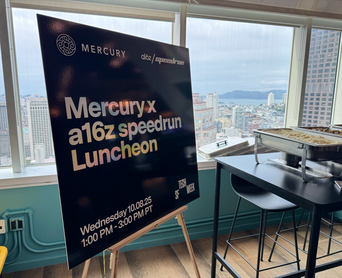 roseajohnson's tweet image. stopped by @mercury’s founder x investor speedrun luncheon featuring beautiful views and some cute new swag. Great event @Yokachen! #SFTechWeek @Techweek_