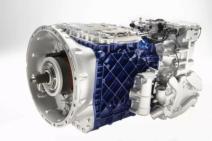 Planetacamion's tweet image. Volvo I-Shift 7
Transmite hasta 2.600 Nm con 12 a 14 marchas.
Cinco modos de conducción (Eco, Estándar, Rendimiento, Todoterreno, HD).
Ofrece marchas súper lentas para máxima tracción.
Ligera, inteligente y adaptable.
#VolvoTrucks #IShift