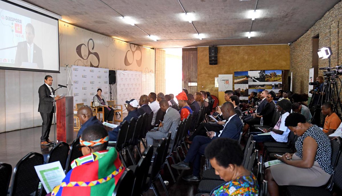 DIRCO_ZA's tweet image. The gathering highlighted the importance of memorialisation and healing from diverse global perspectives and the essential role they play in building a peaceful future.
​#FreedomPark #MemorialisationAndHealing #HeritageDay #SouthAfrica #DIRCO #AfricanUnion #DiplomaticCorps
