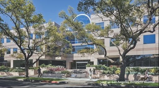 Kilroy Realty has acquired Maple Plaza from Tishman Speyer for $205.3 million. 

The deal for the 293,000-square-foot class A office building in Beverly Hills is the second-largest sale in Los Angeles County so far this year. 

Source: Los Angeles Business Journal
