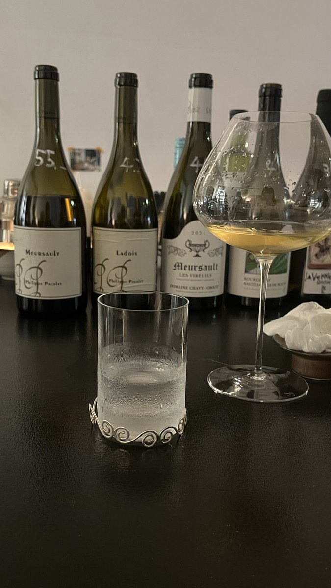 보아뱀 (@boasnake_) on Twitter photo 