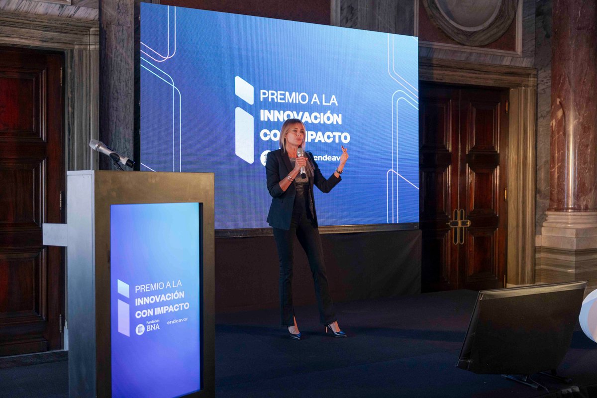 EL BANCO NACIÓN Y SU FUNDACIÓN APUESTAN FUERTE AL MUNDO DE LAS STARTUPS

Con el propósito de conectar talento y oportunidades de negocios, el Banco Nación y su Fundación pisan fuerte en el universo de las startups dando una clara señal del rumbo que la entidad eligió: avanzar