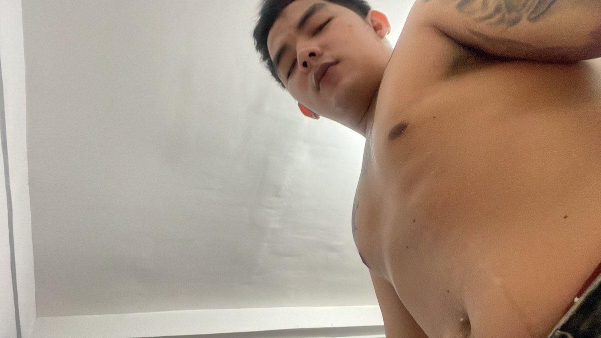 available for vjks dm napo 💦🥵