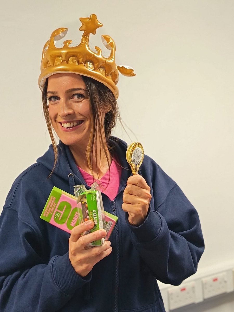 Winter is coming!It’s important to remember to celebrate success through pressures! We’re introducing our “Command Centre” MVP of the Week 🥇Today is the OG Diva Queen Kat 👑 Pt feedback “I have never been treated as nice or as kind &amp; caring as she treated me” 👏🏼 #proud <a href="/UHP_NHS/">University Hospitals Plymouth NHS Trust</a>