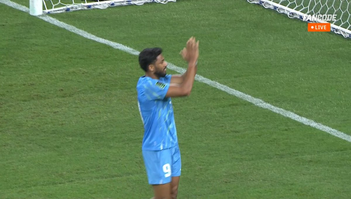 Rahim Ali scored his first international goal in his career🔥🩵

Right Time, Right Place✊💙
#IndianFootball