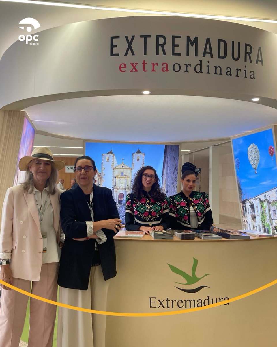 #Cáceres acoge durante estos días la V Convención <a href="/Turespana_/">Turespaña Oficial</a> , un encuentro entre profesionales para gestión y promoción de destinos españoles. 🗺️

👉🏼 Maria José García Curto, delegada de OPC Extremadura, participa en esta convención y ha estado acompañada por Matilde Almandoz