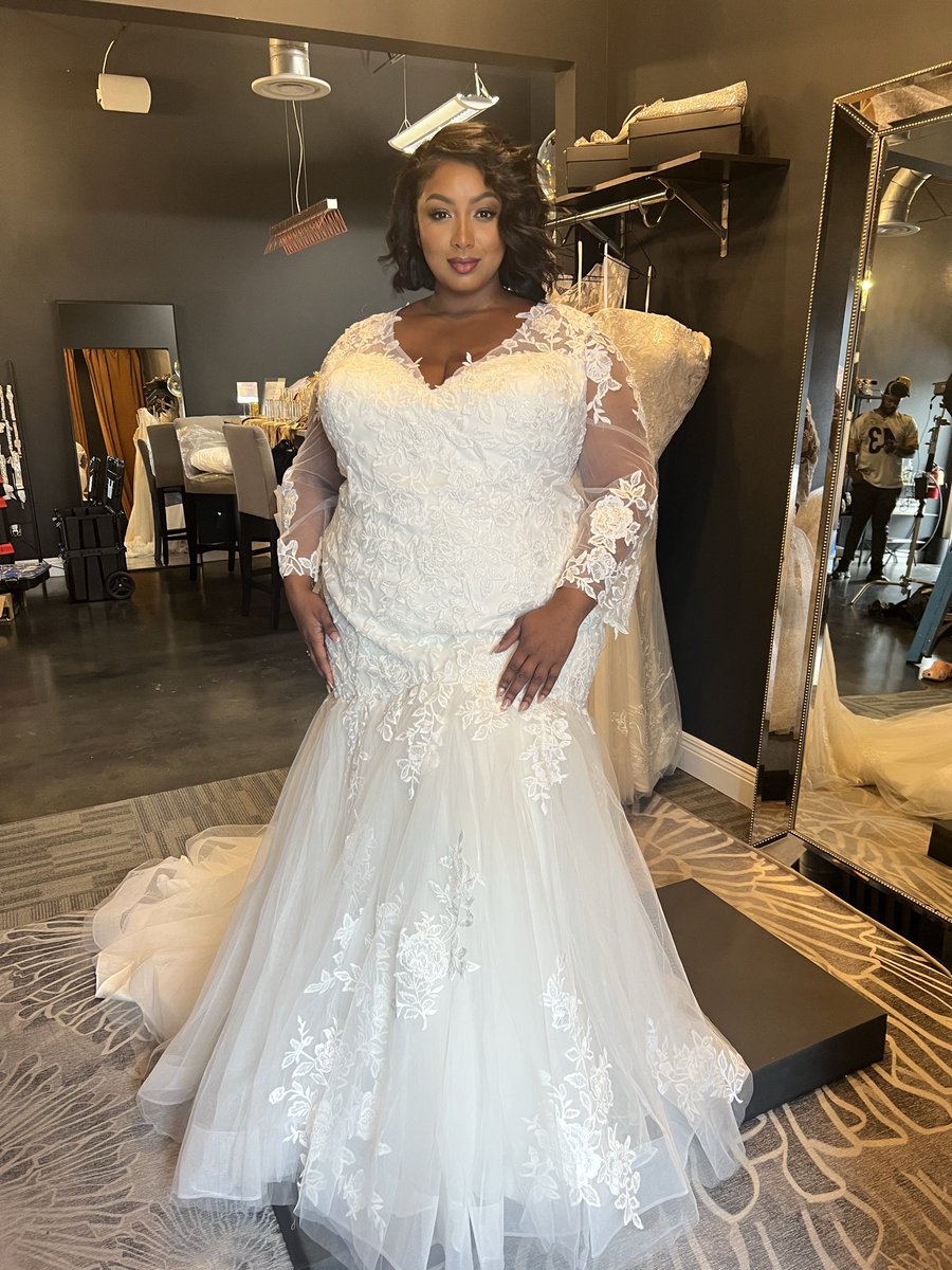 Angela Diekhaus and Brandon Miller's Wedding Website, image size:900x1200