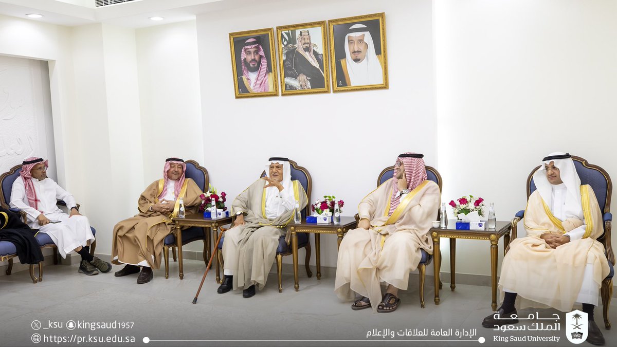 _KSU's tweet photo. نظّمت #جامعة_الملك_سعود ممثلةً في كرسي الدكتور إبراهيم المهنا لإعلام الطاقة والإعلام المتخصص وقسم الإعلام بكلية العلوم الإنسانية والاجتماعية، جلسة حوارية مع صاحب السمو الملكي الأمير تركي الفيصل آل سعود رئيس مجلس إدارة مركز الملك فيصل للبحوث والدراسات الإسلامية، بحضور سعادة رئيس الجامعة المُكلَّف أ.د. علي بن محمد مسملي.
