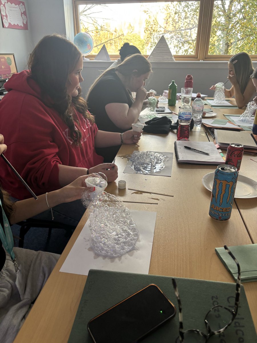 Kerry Hopkirk tweet media