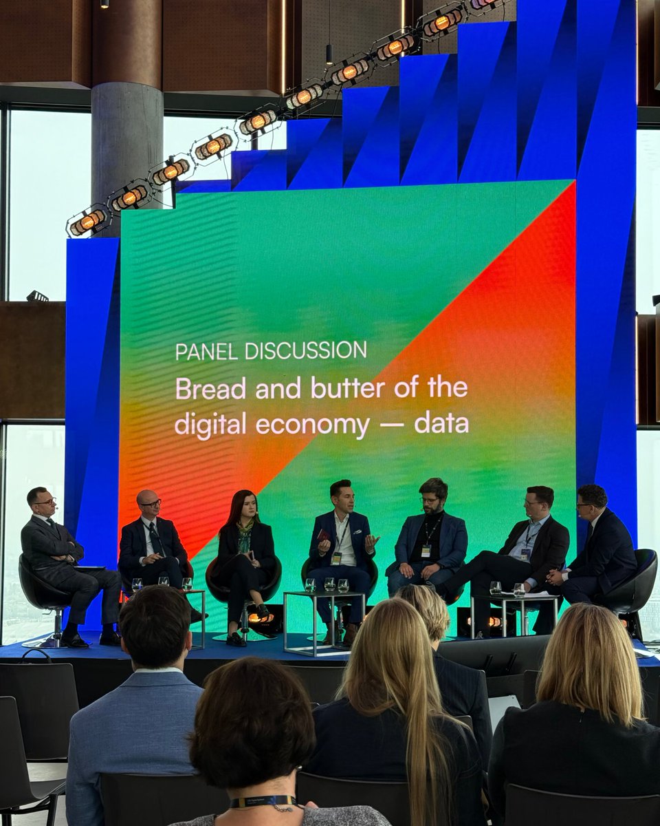 SupportYourApp's tweet image. #SupportYourApp at CEE Digital Summit🌟
Key insights:
🇪🇺 EU collaboration = a stronger digital economy.
🔒 Balance innovation & security.
🧠 Keep tech human.
👥 Teams shape the future.
Digital progress is rapid — let’s build what’s next!
#CEEDigitalSummit 🚀