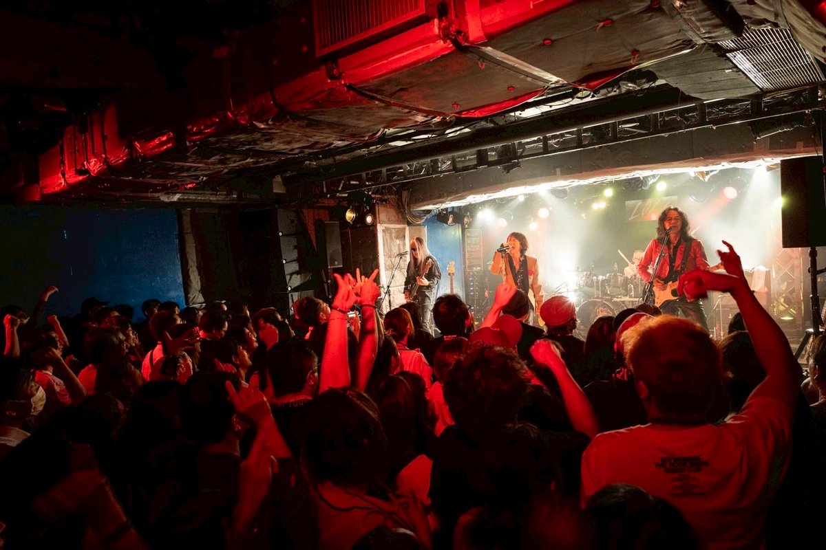 THX!!!
新宿LOFT

明日はeggman！

𝐑𝐄𝐃 𝐖𝐀𝐑𝐑𝐈𝐎𝐑𝐒 𝟒𝟎𝐭𝐡 𝐚𝐧𝐧𝐢𝐯𝐞𝐫𝐬𝐚𝐫𝐲 𝐕𝐨𝐥. 𝟐
原点回帰 Tour "Oh My God" 東京3days

#レッドウォーリアーズ
#REDWARRIORS
#REDWARRIORS40th
#RW40th