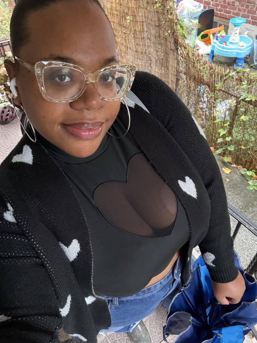 Them: Who you looking cute for??
Me: Channing Tatum duh