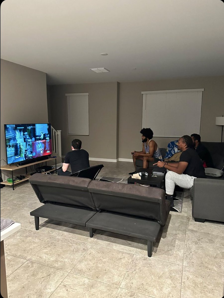 Boys will go over to their friend’s house just to play video games or FIFA and that’s happiness to them 🙌