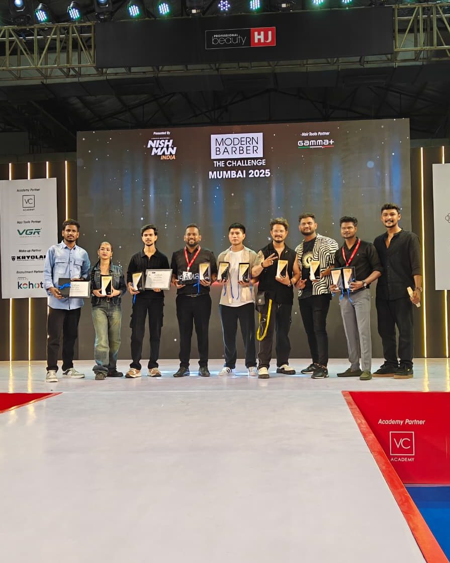 Talent, passion, and skill, all in one frame!

Congrats to all Modern Barber Challenge winners! 
Every cut, style &amp; creation showcases the artistry &amp; dedication of the next-gen barbers.

#professionals #barber #professionalbeautyevent #winner #modernbarber #styling