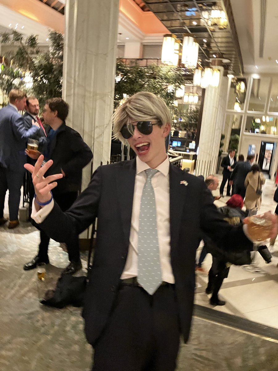 JoshMacLd's tweet image. Well that was quite the conference.

Kemi was simply brilliant. I am so proud to be a part of this movement.

However, I did get some downtime during the days😅