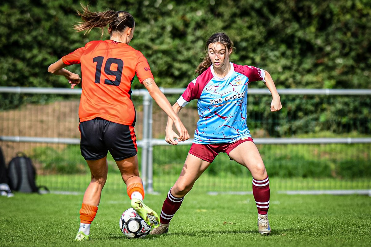 Since71Blog's tweet image. Photo Diary 📸 @IanMiddlebrook
A ruthless @PortchyLadies progress to the @AdobeWFACup First Round after a one-sided match against a young @WeymouthFCW.
🔗 since-71.com/photo-diary-af…