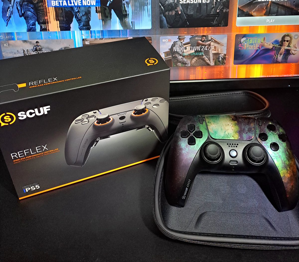 Falconoskyyy's tweet image. Big shoutout to @ScufGaming and @PLATRivals for sending me this awesome PS5 SCUF Reflex
controller!

Can't wait to start grinding BO7 with this controller 🎮🏆🔥