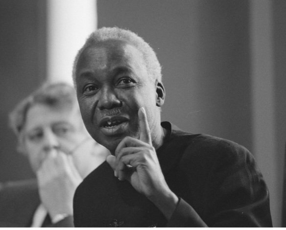 Kwahiyo Mzee JK Angekuwa Hai Na Yeye Wangeshapita Nae!😊🍟🙌